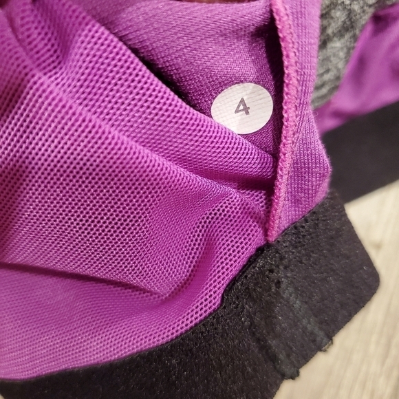 Lululemon Scoop Neck Top Rasberry Pink and Gray - Picture 5 of 8